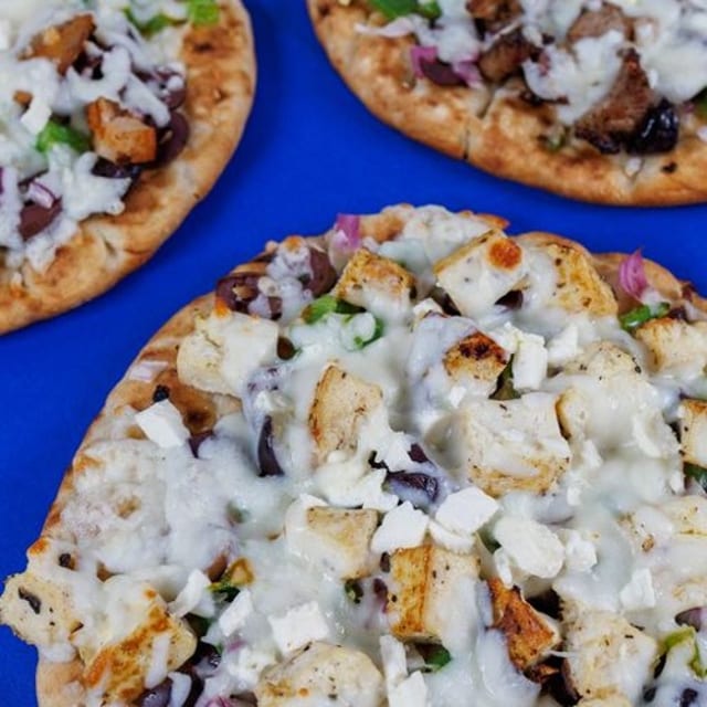 PITA PIZZA.