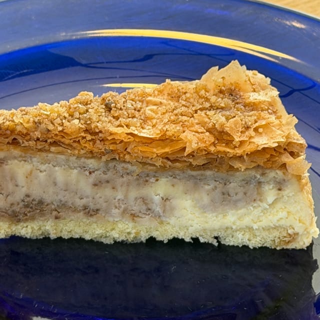 BAKLAVA CHEESECAKE.